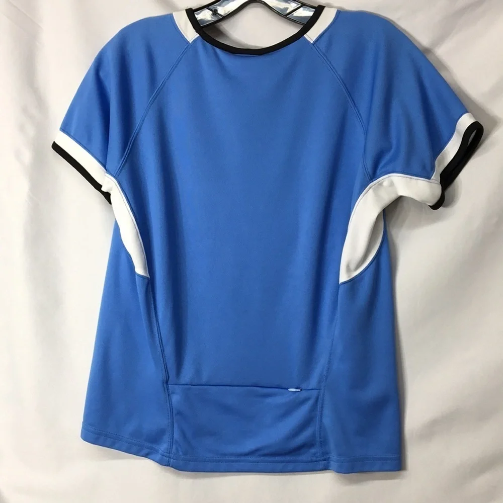 The North Face Women’s Blue Athletic Top Size M Like-NEW Condition - Picture 6 of 7